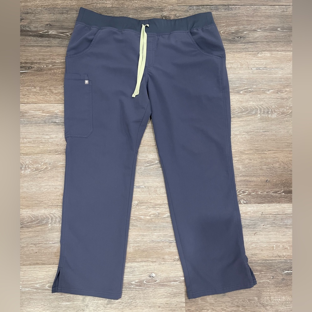 FIGS Scrub Pants